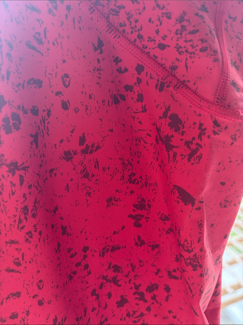 SPANX Booty Boost Leggings in Red with Black Speckle Print - Picture 4 of 5